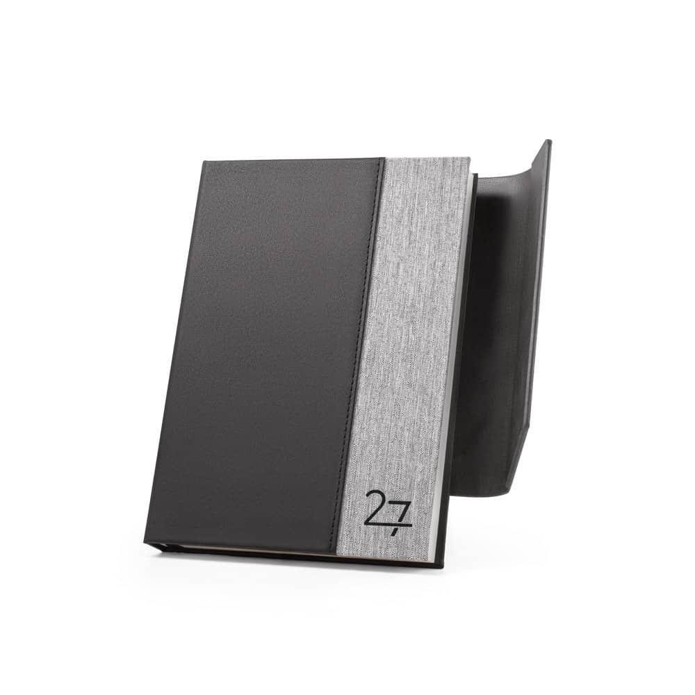 AUSTEN A5. Agenda A5 em PU (58% reciclado) e PET reciclado (100% rPET) 300D