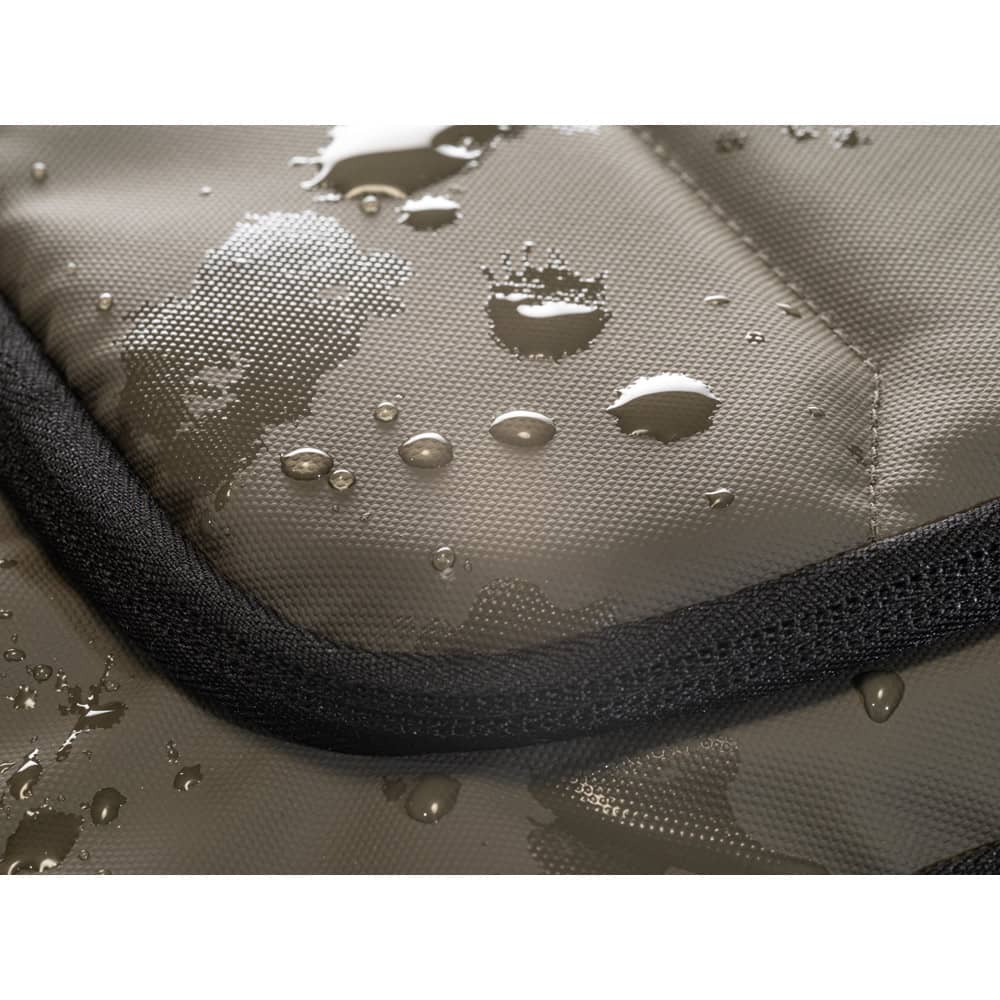 Mochila para notebook (16") em poliéster reciclado 600D de alta densidade, com revestimento resistente à água (19 L)