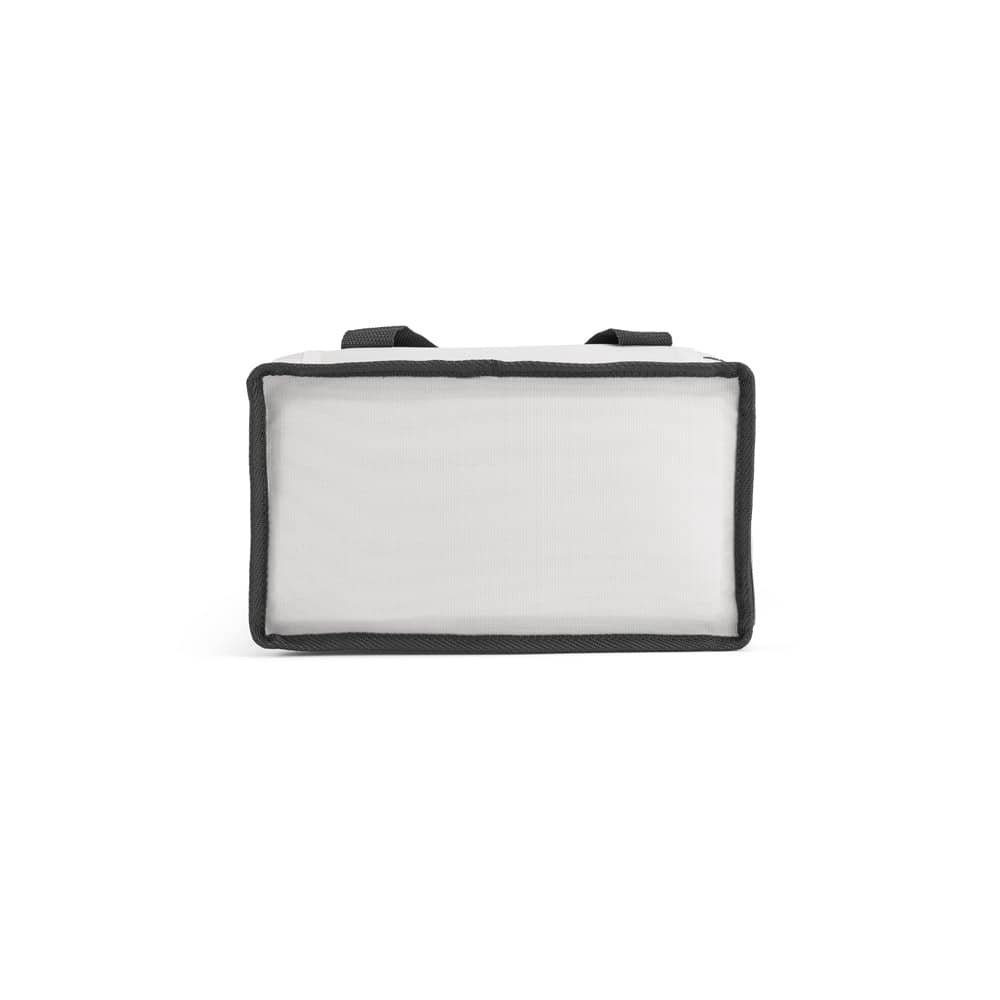 Sacola térmica em poliéster reciclado 600D com isolamento em PEVA 9'5 L