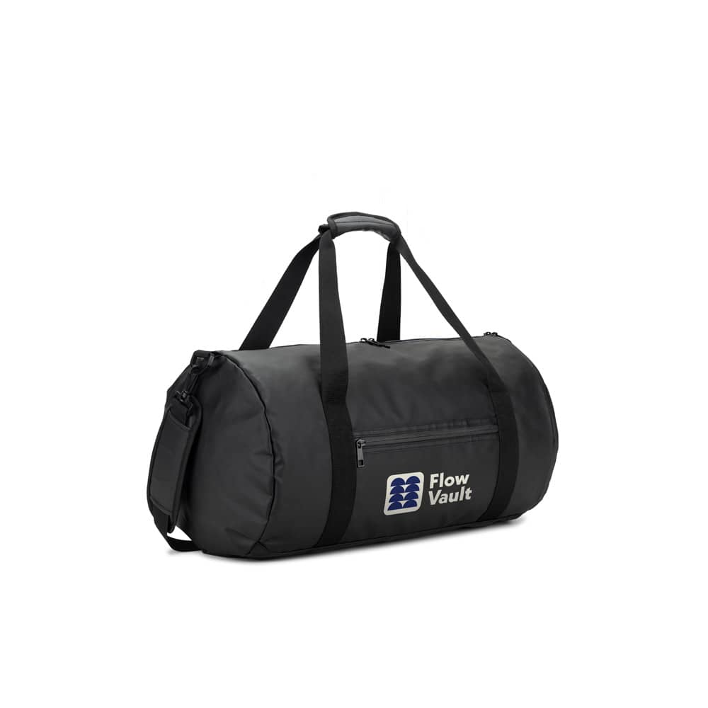 OSASCO SPORT. Bolsa esportiva em formato cilíndrico em poliéster reciclado 600D de alta densidade com compartimento lateral para sapatos (32 L)