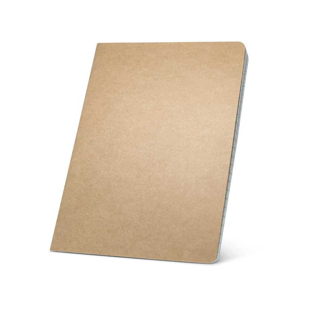 Caderno A5 de capa flexível em cartão kraft 100% reciclado, com páginas pautadas