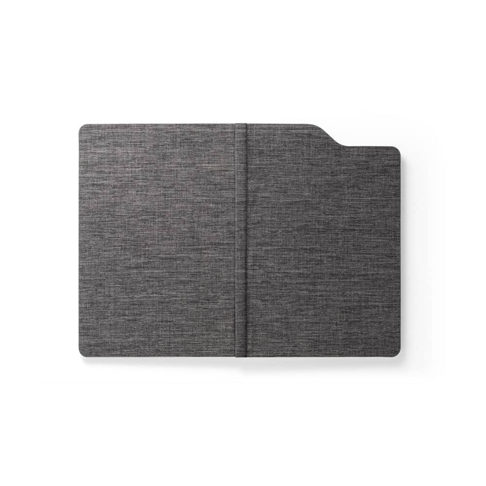Caderno A5 de capa dura em tecido PET 100% reciclado, com páginas pautadas recicladas