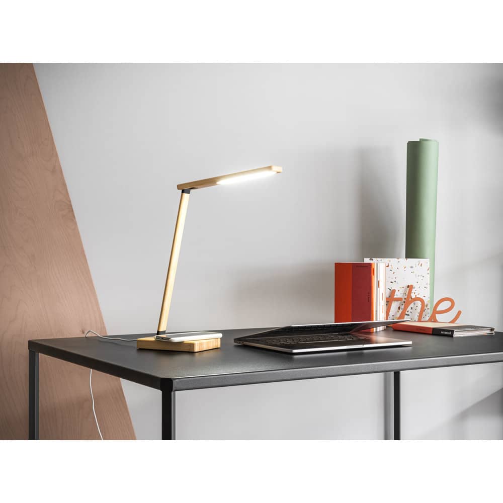 Luminária com carregador por indução super-rápido (15W), em bambu
