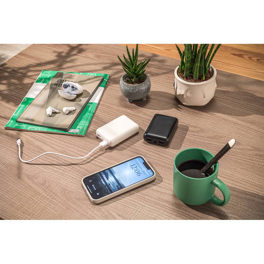 Bateria portáti em ABS 100% reciclado (10'000 mAh)