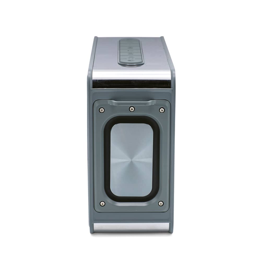 Caixa de som com microfone e autonomia de 7h (5'200 mAh), em ABS 100% reciclado