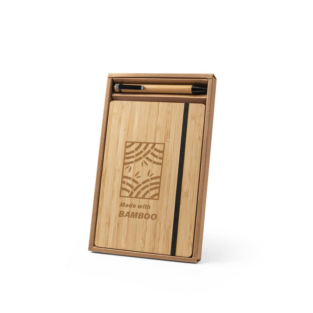 Conjunto de caderno A5 em bambu com páginas pautadas e caneta esferográfica em bambu
