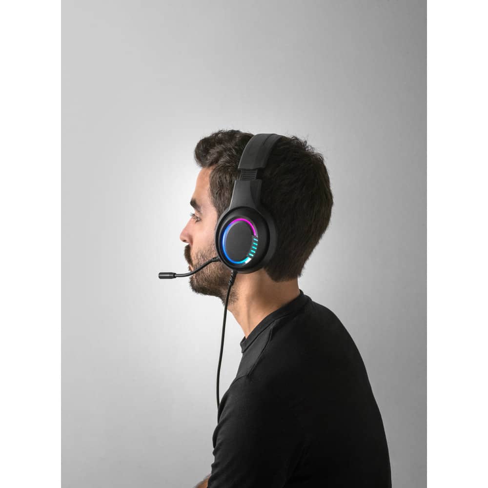 Fone de ouvido para gaming com luzes RGB e microfone de alta qualidade